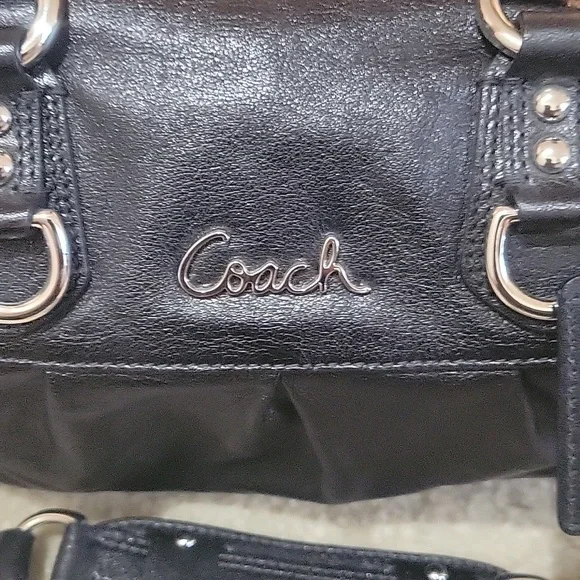Black Leather Coach Bag. - Picture 5 of 12